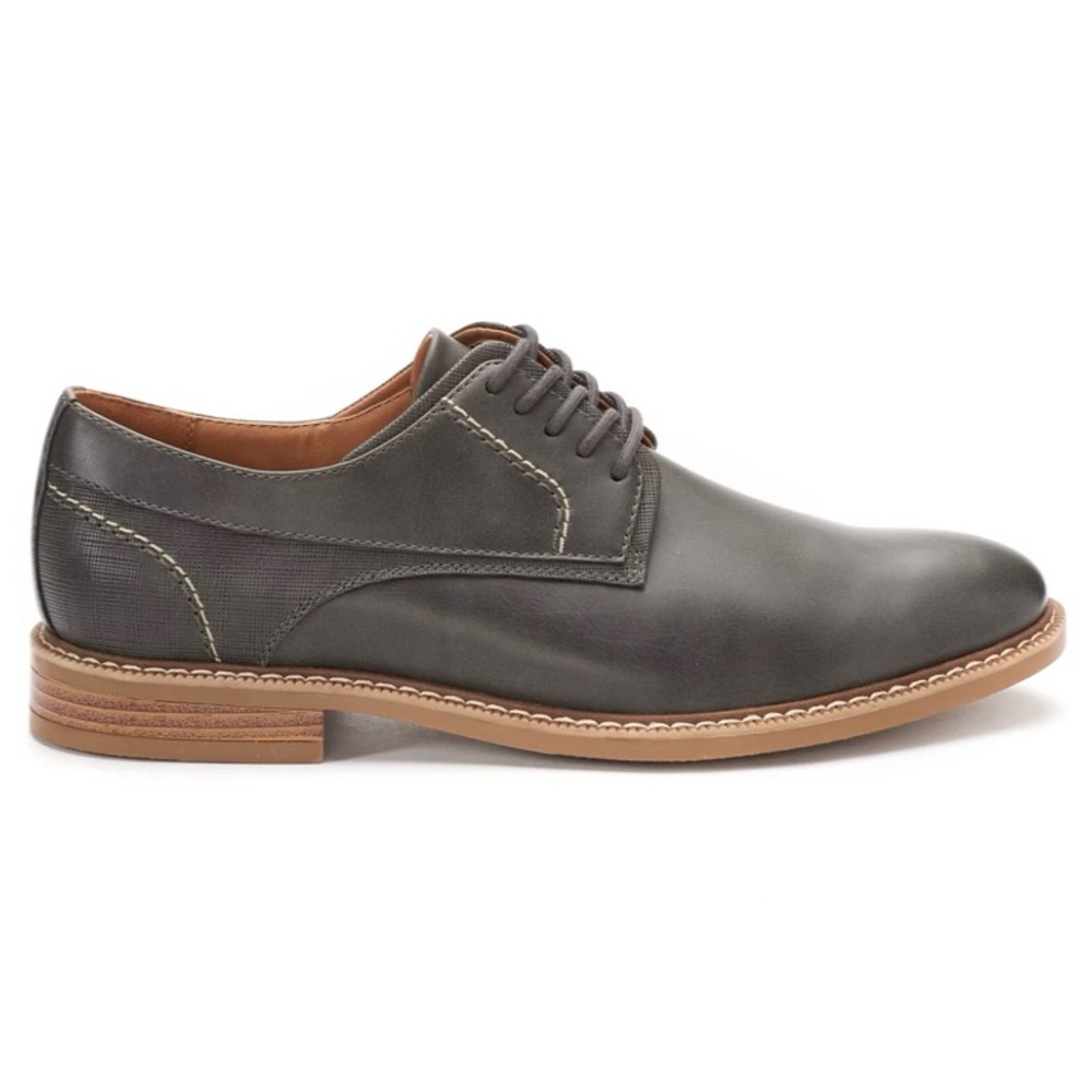Men’s dress shoes